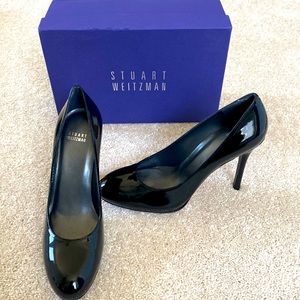 Stuart Weitzman never worn patent leather pumps